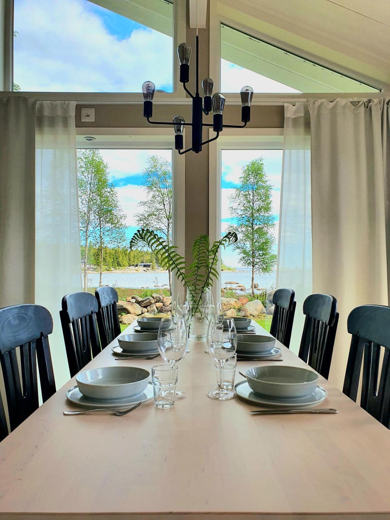 Stuga Med Havsutsikt Robertsfors Luaran gambar